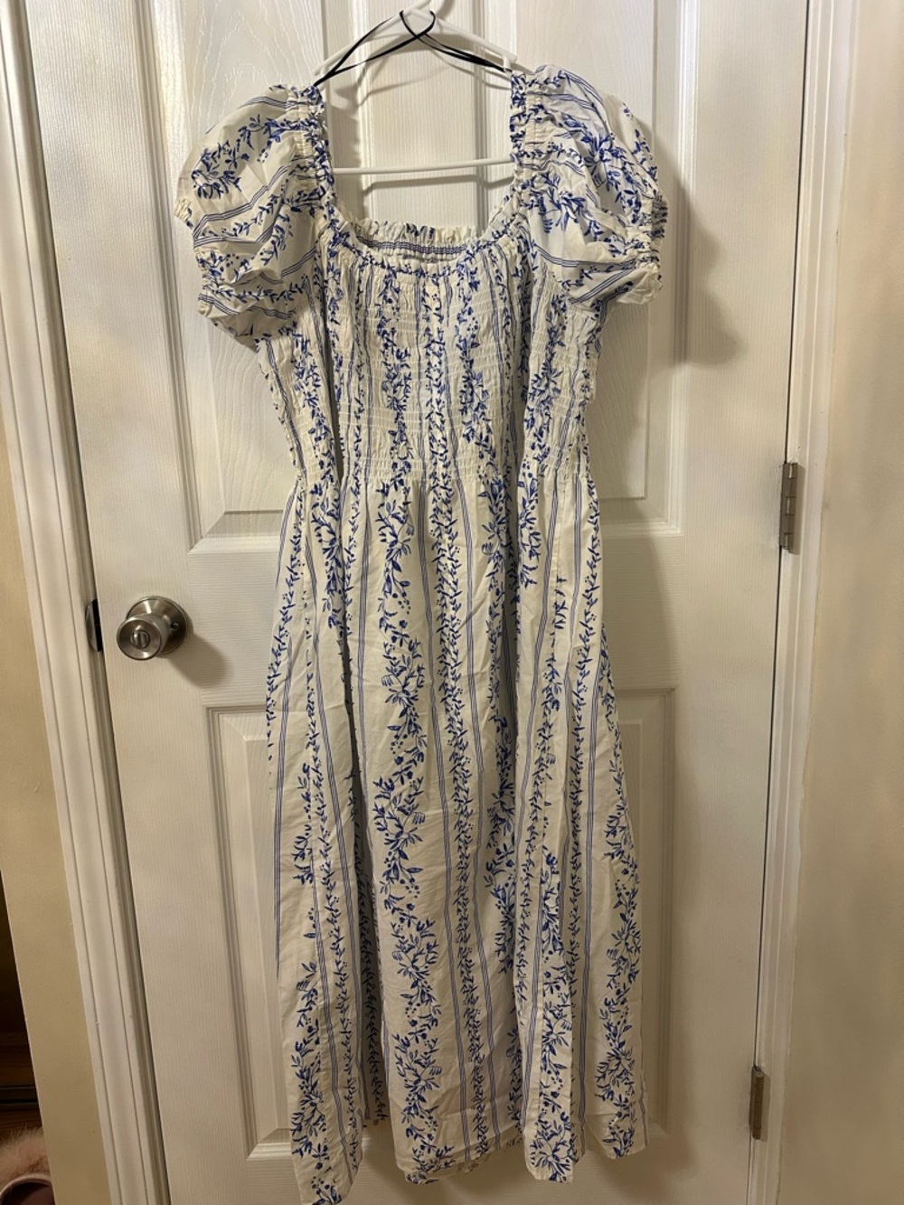H&M White Maxi Dress with Blue Floral Print and Puff Sleeves